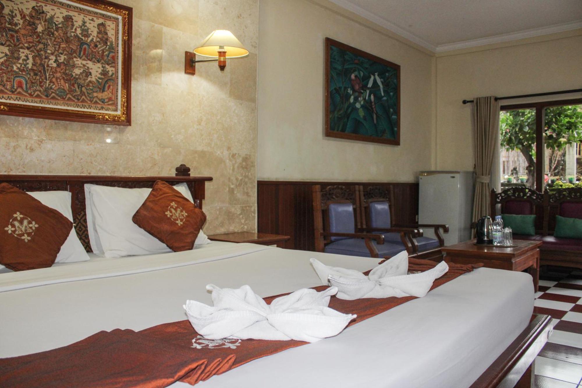 Hotel Melasti Kuta &